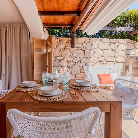 Marton Porto Cervo