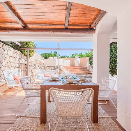 Marton Porto Cervo