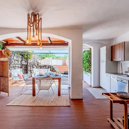 Marton Apartment
